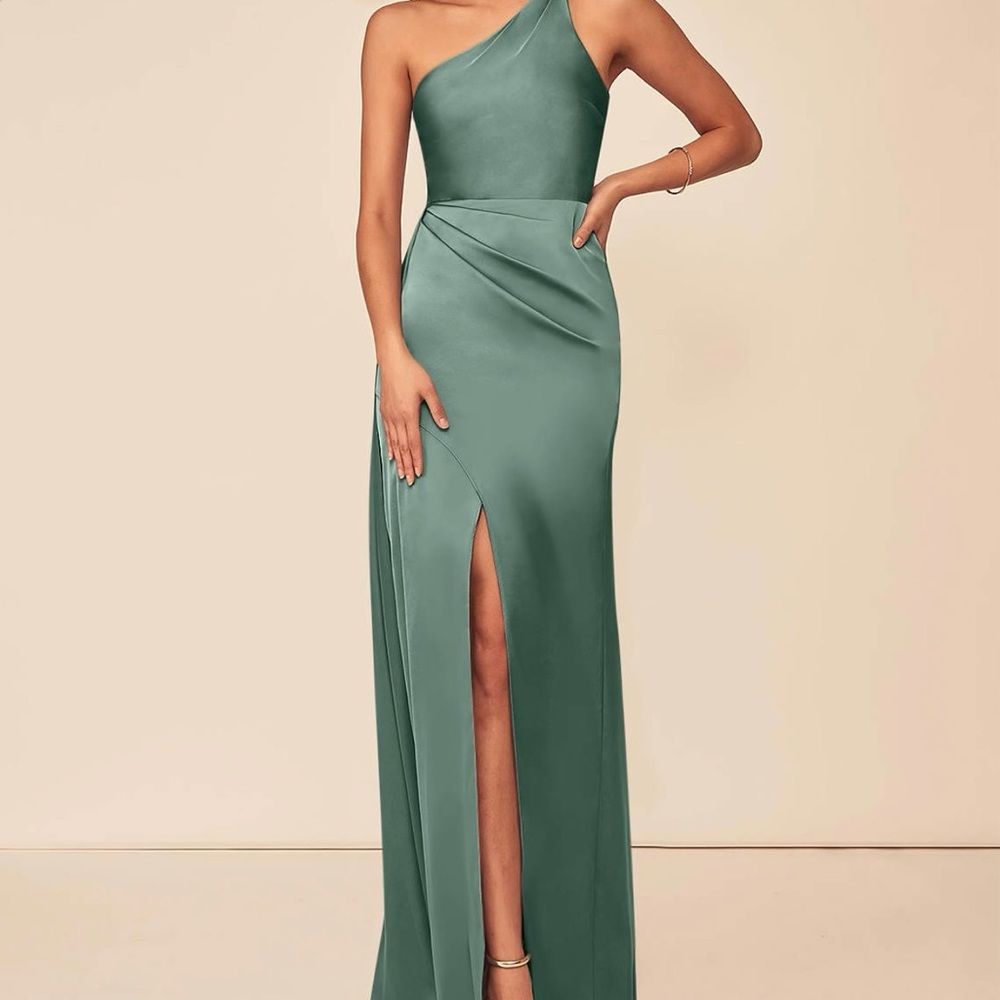 Bridesmaid dress
